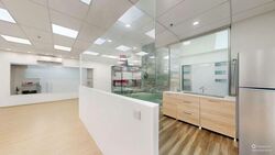 Quartz Industrial Building (D13), Factory #593494181